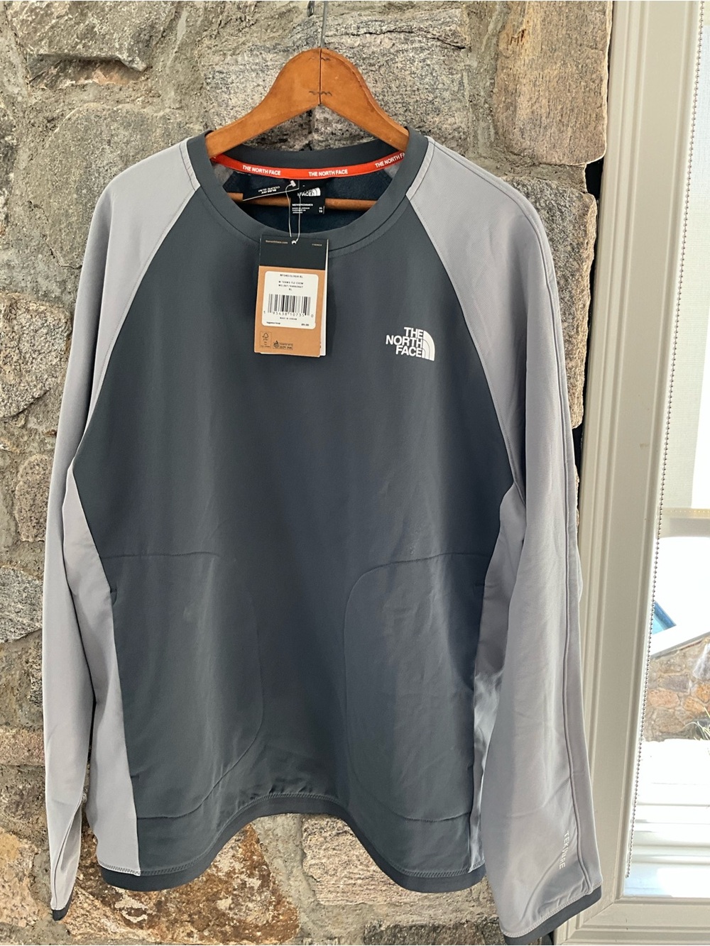 The North Face Gray & Light Gray Raglan Crewneck Pullover